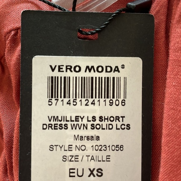 New with Tags! Vero Moda Women’s XS Dress - Picture 10 of 10